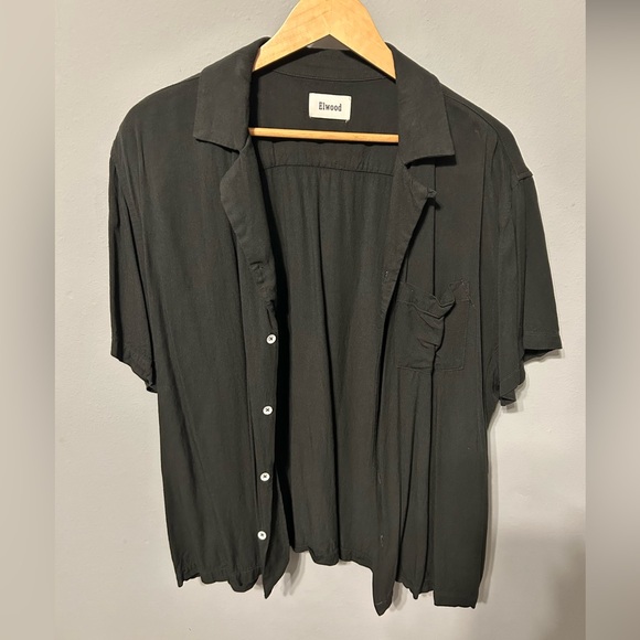 Elwood Black Short Sleeve Button-Up - Large - Picture 1 of 2